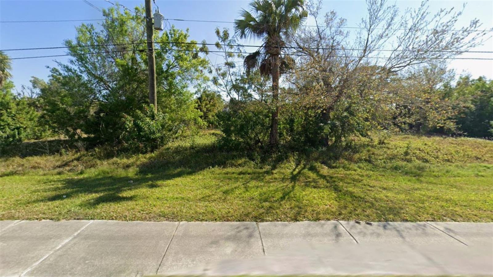1828 COOPER ST, PUNTA GORDA, FL, 33950