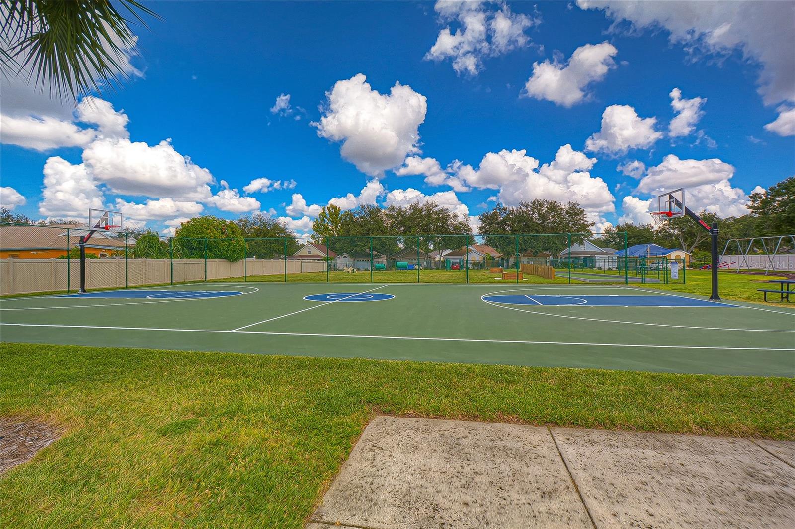 1721 TROPICANA WAY, VALRICO, FL, 33594