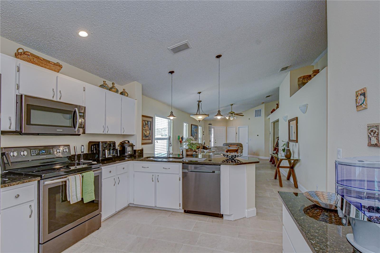 1721 TROPICANA WAY, VALRICO, FL, 33594