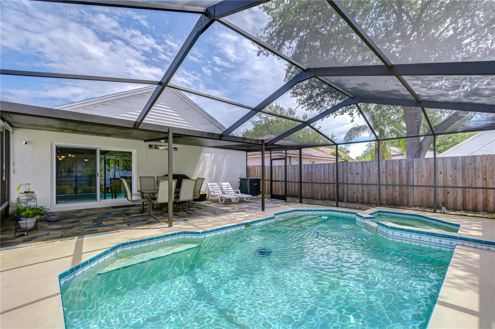 1721 TROPICANA WAY, VALRICO, FL, 33594