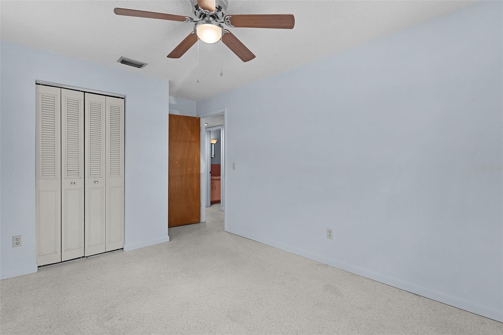 6908 FERN CIR, LEESBURG, FL, 34748