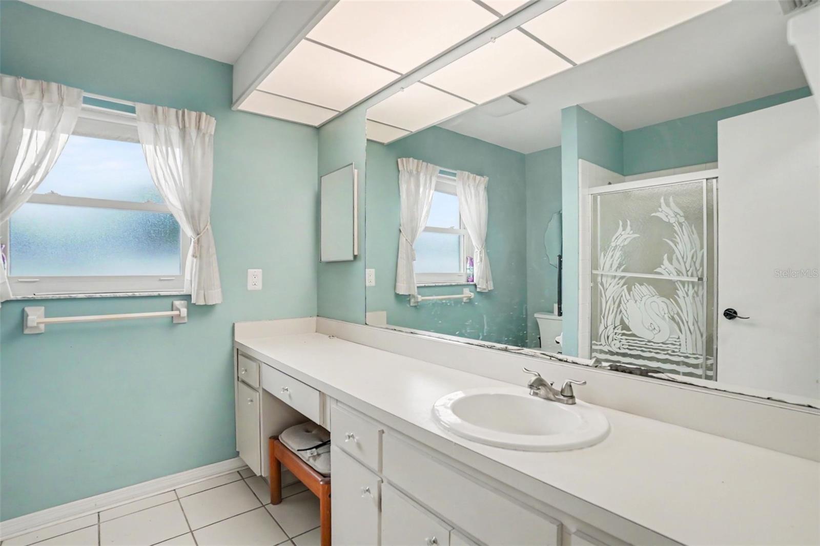 1703 NEW BEDFORD DR, SUN CITY CENTER, FL, 33573