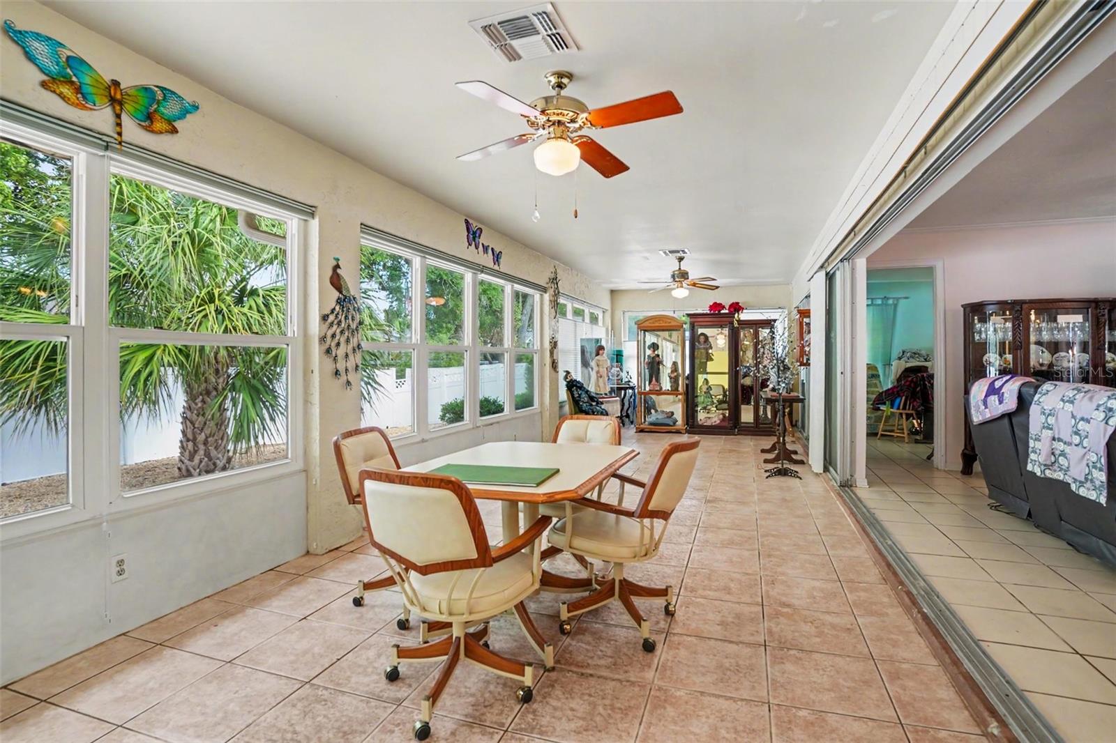 1703 NEW BEDFORD DR, SUN CITY CENTER, FL, 33573