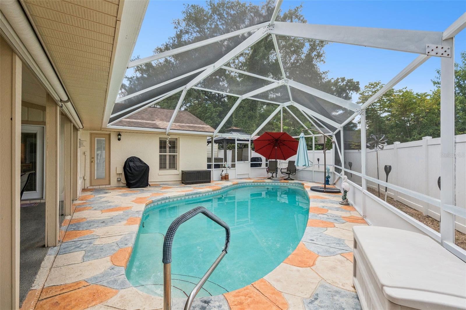 33939 VALENCIA DR, LEESBURG, FL, 34788
