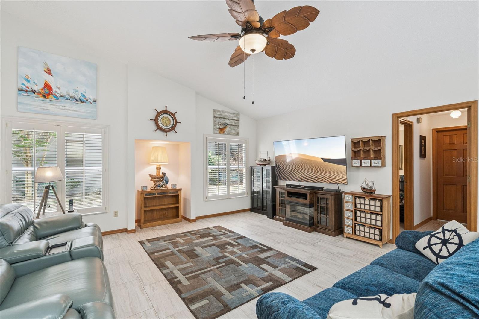 33939 VALENCIA DR, LEESBURG, FL, 34788