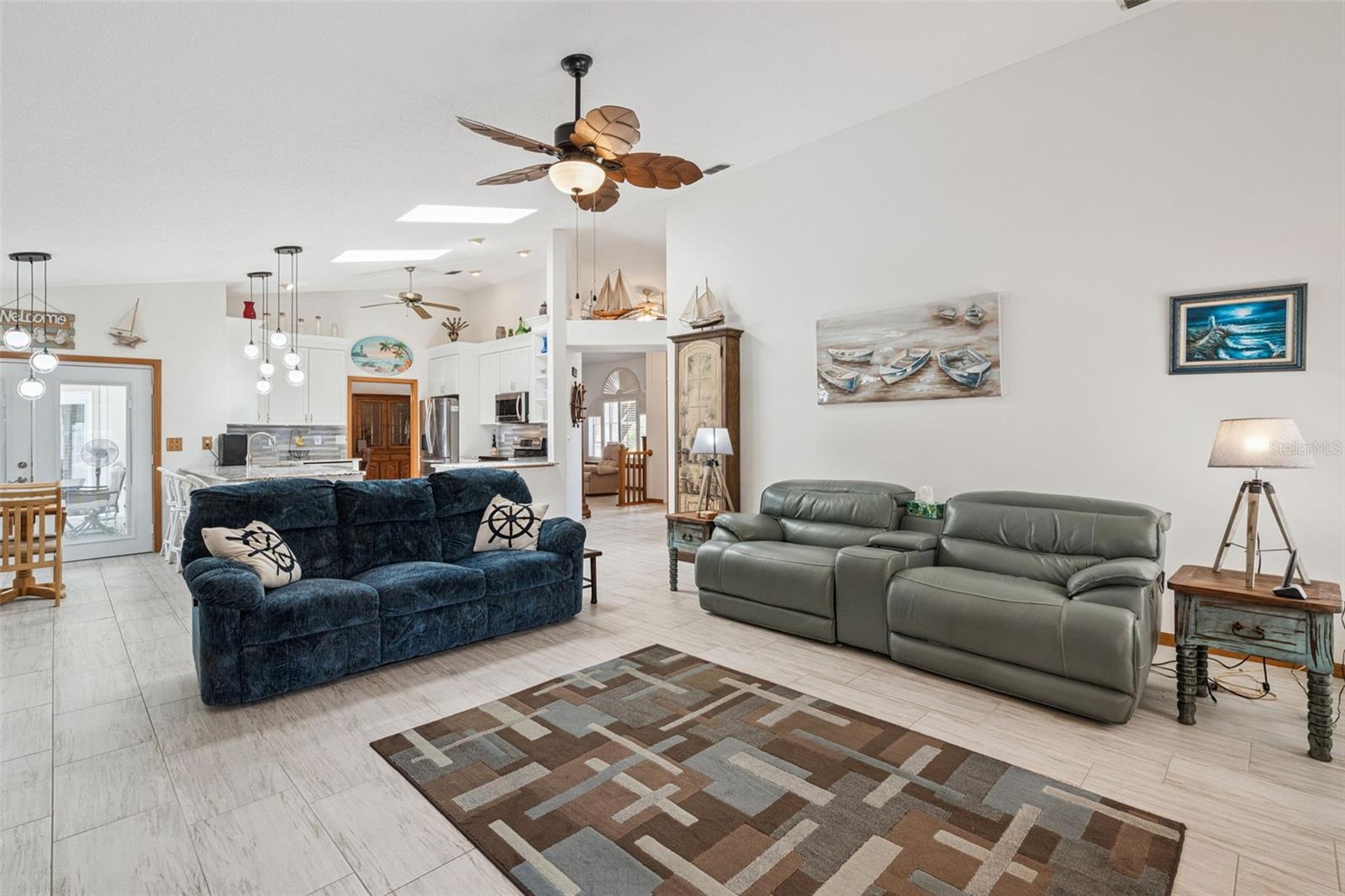 33939 VALENCIA DR, LEESBURG, FL, 34788