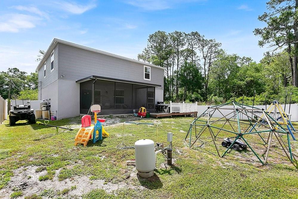 2042 1ST AVE, DELAND, FL, 32724
