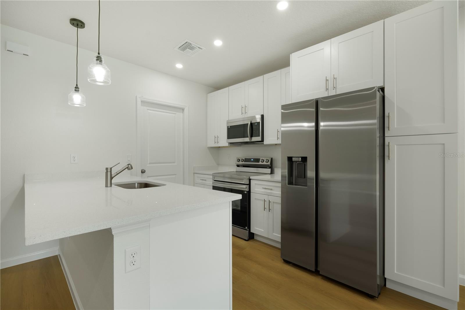 525-526 PINE LANE, EUSTIS, FL, 32726