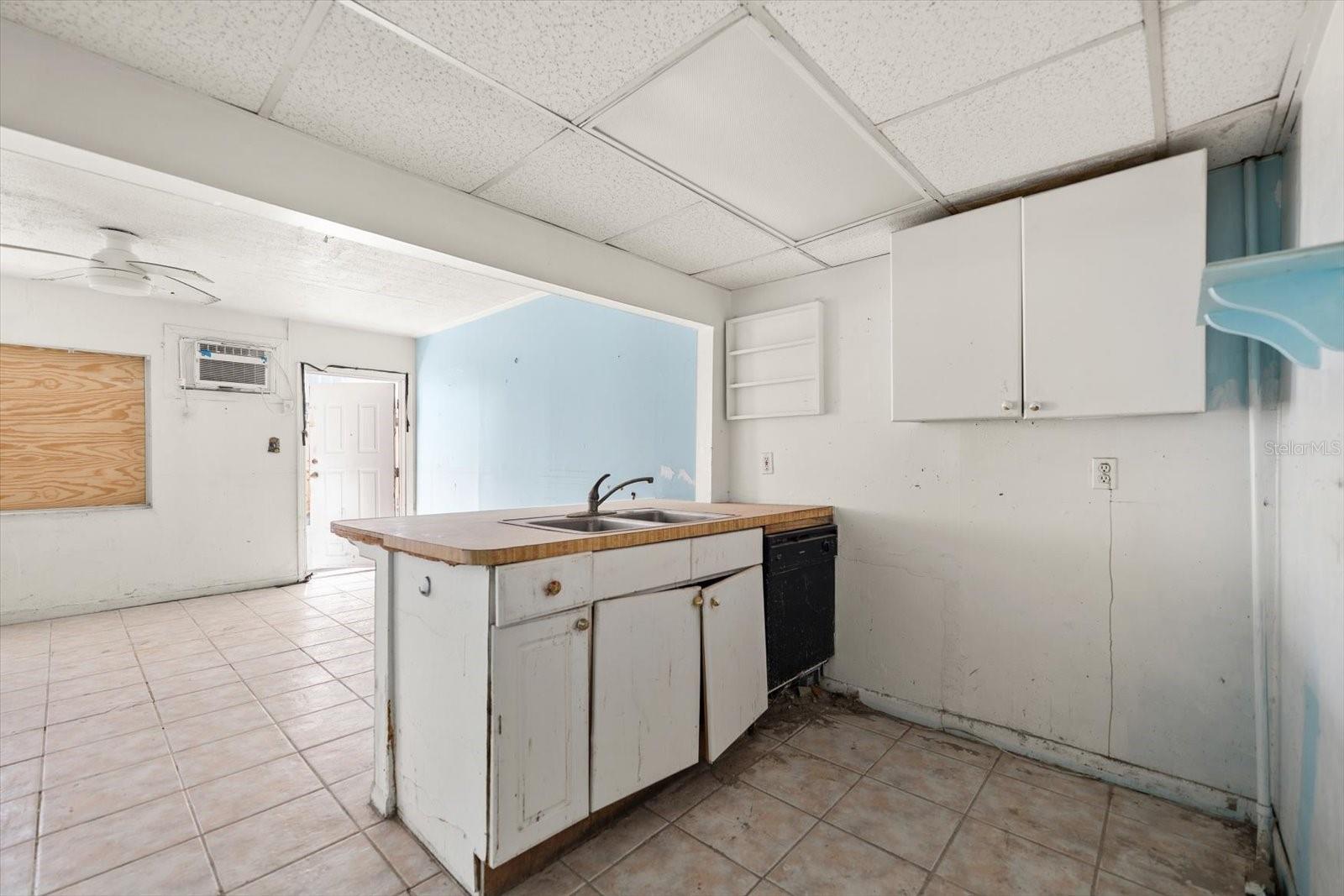 40 77TH AVE, TREASURE ISLAND, FL, 33706