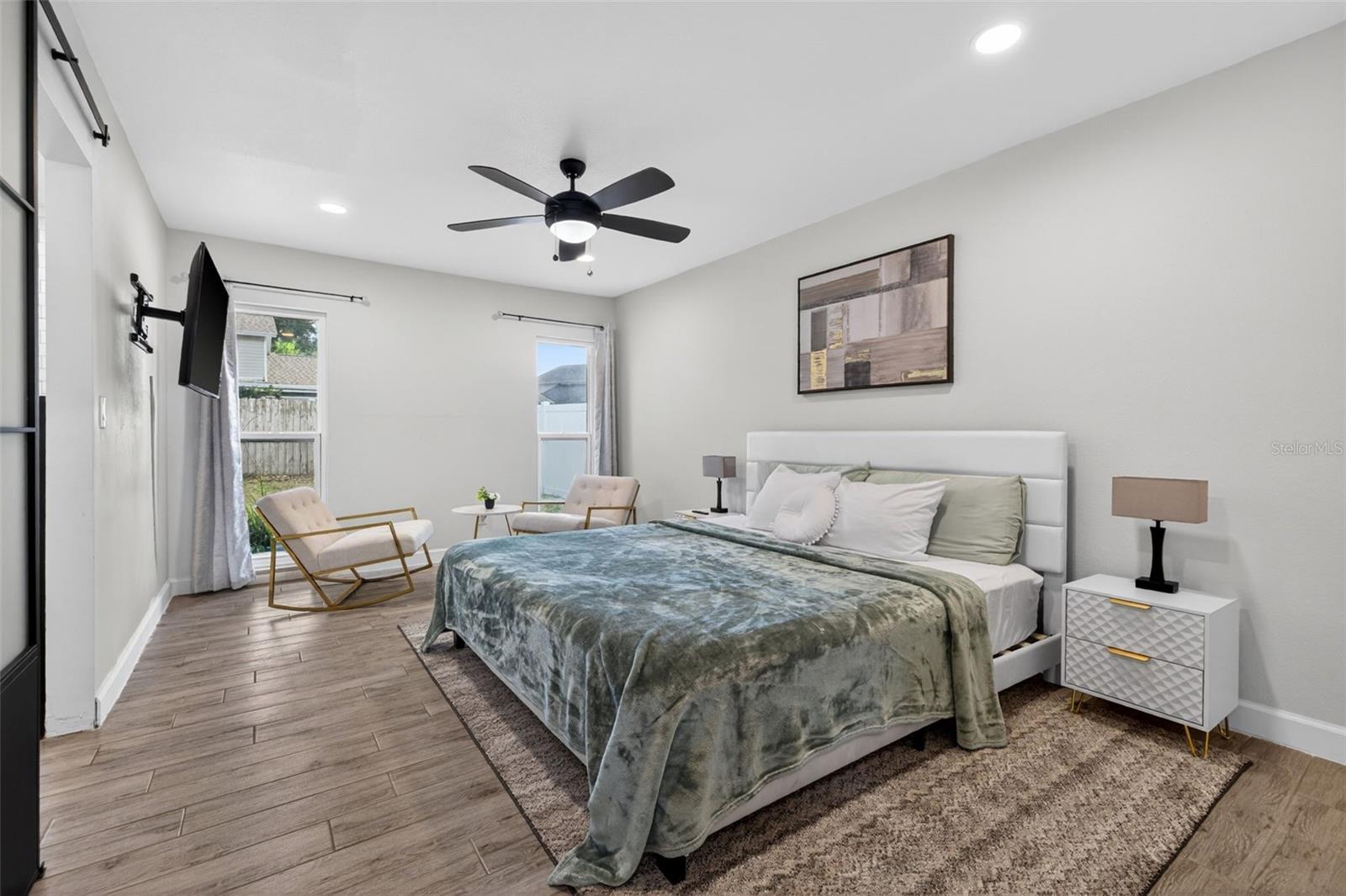 2705 LAKEVILLE DR, TAMPA, FL, 33618