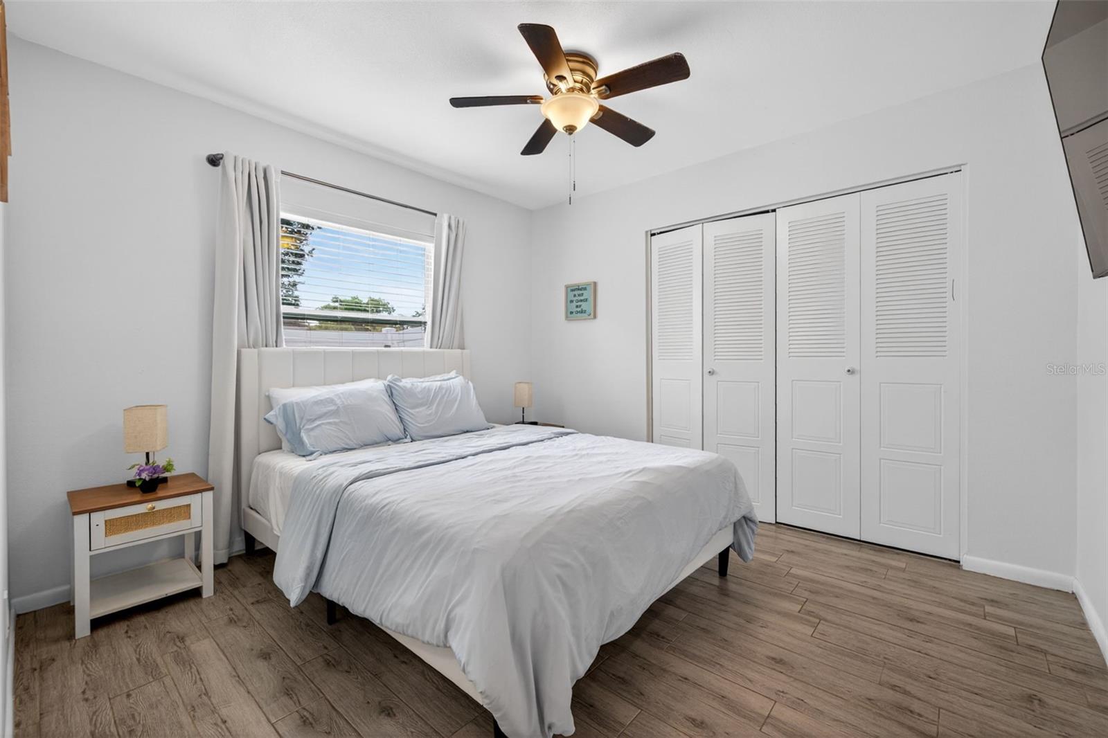 2705 LAKEVILLE DR, TAMPA, FL, 33618