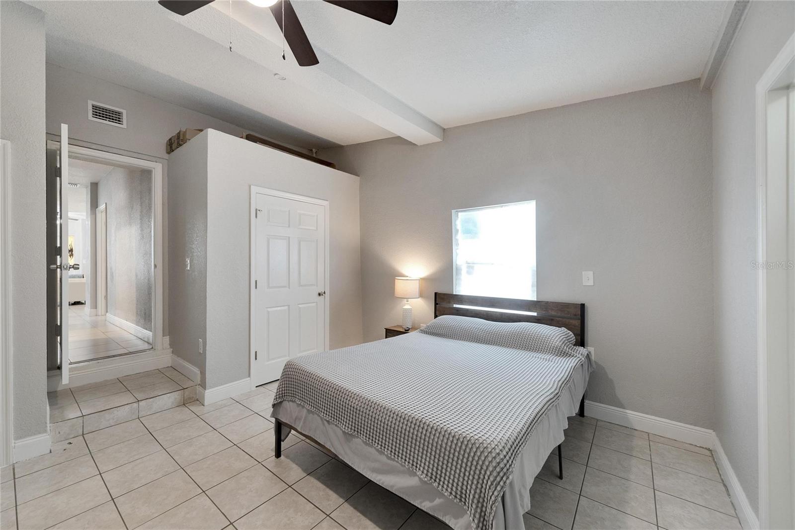 3651 HAINES RD N, ST PETERSBURG, FL, 33704