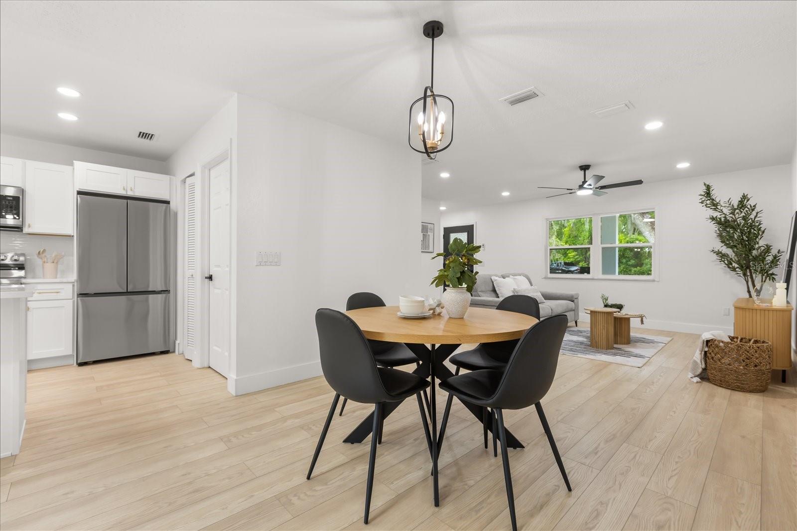 2203 ORANGE ST, DELAND, FL, 32724