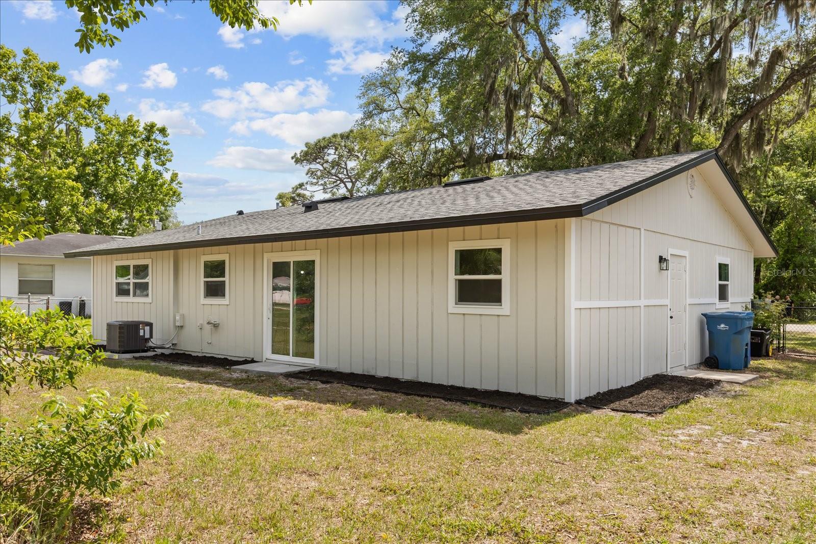2203 ORANGE ST, DELAND, FL, 32724