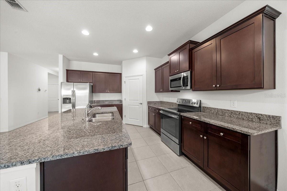 9139 SW 60TH COURT RD, OCALA, FL, 34476