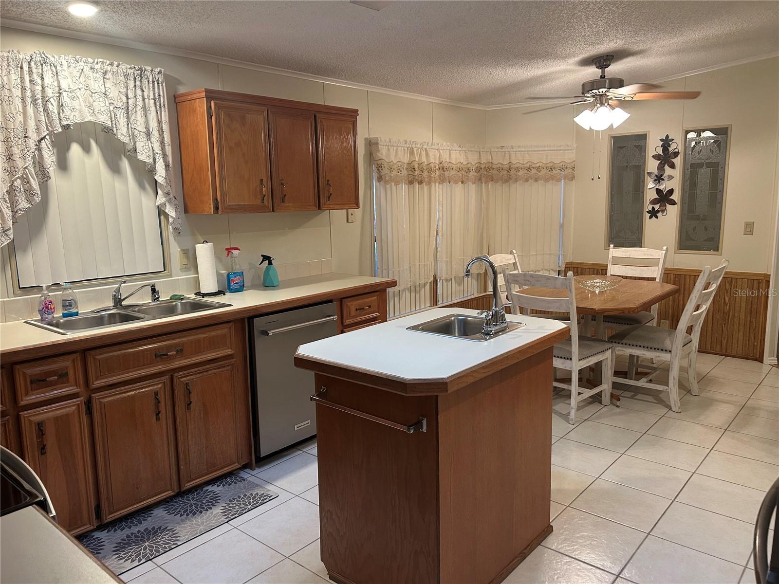 252 RITA BEE AVE, DAVENPORT, FL, 33897