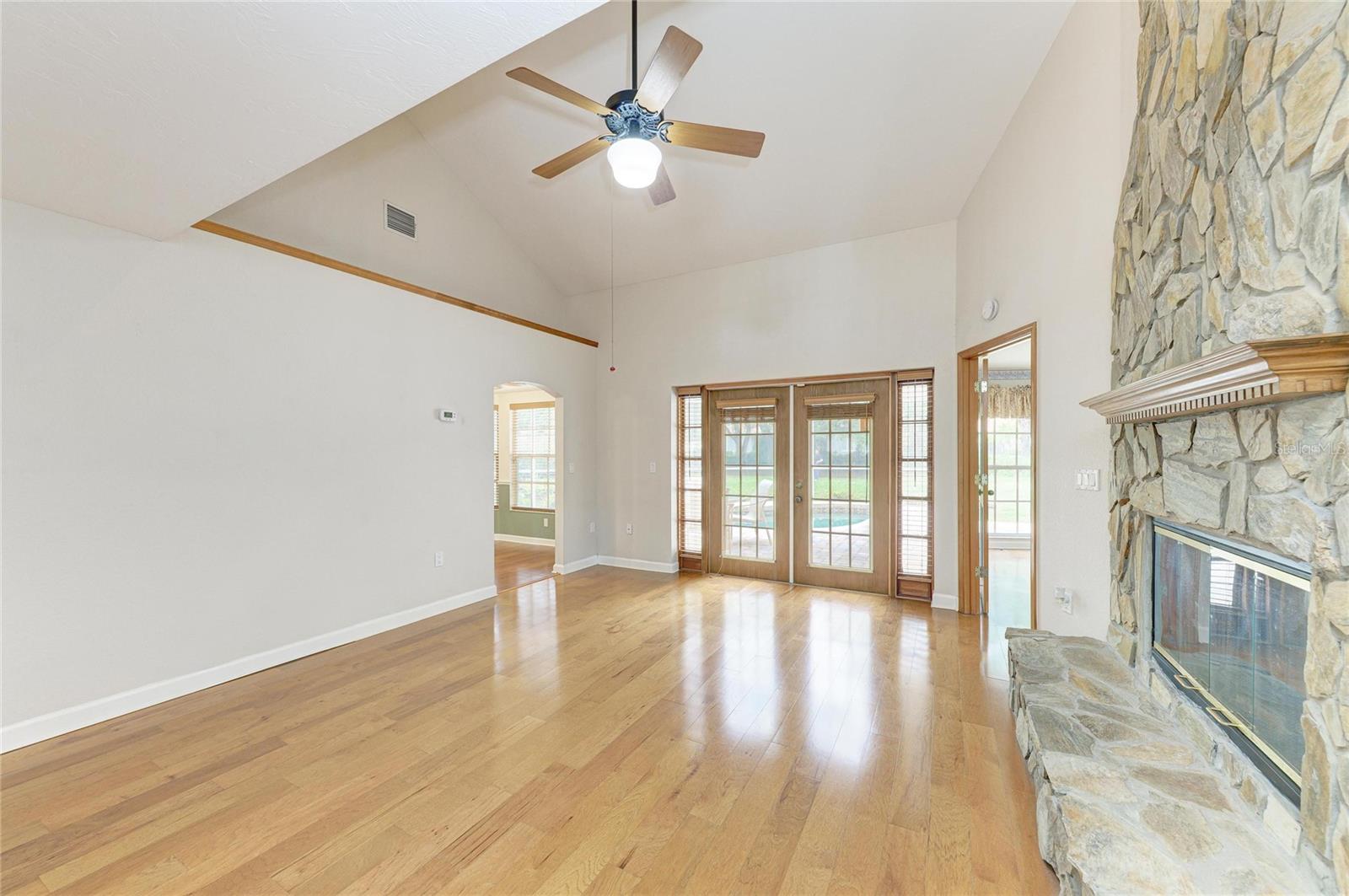 518 129TH ST NE, BRADENTON, FL, 34212