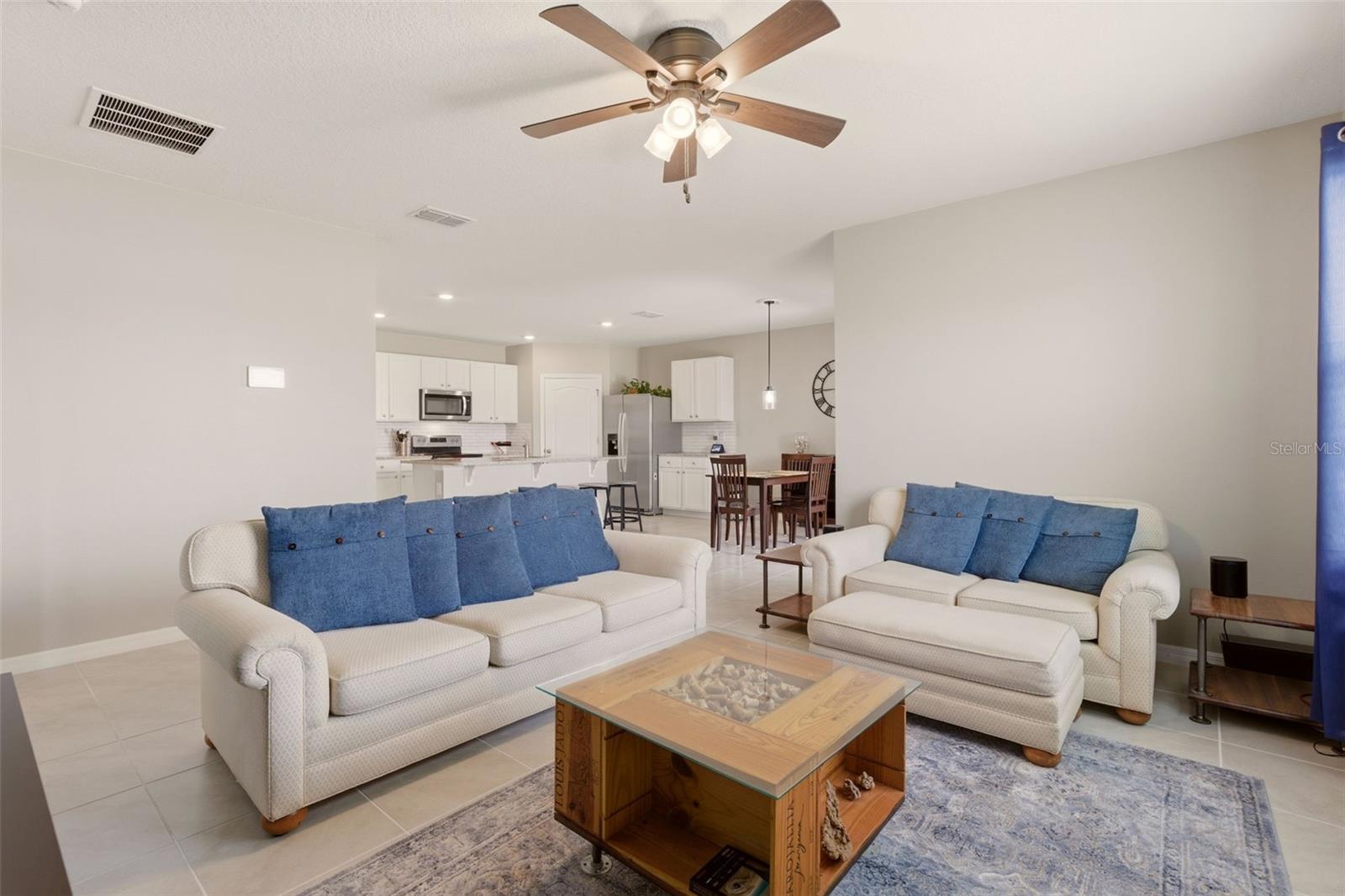 300 WINGED ELM DR, DEBARY, FL, 32713