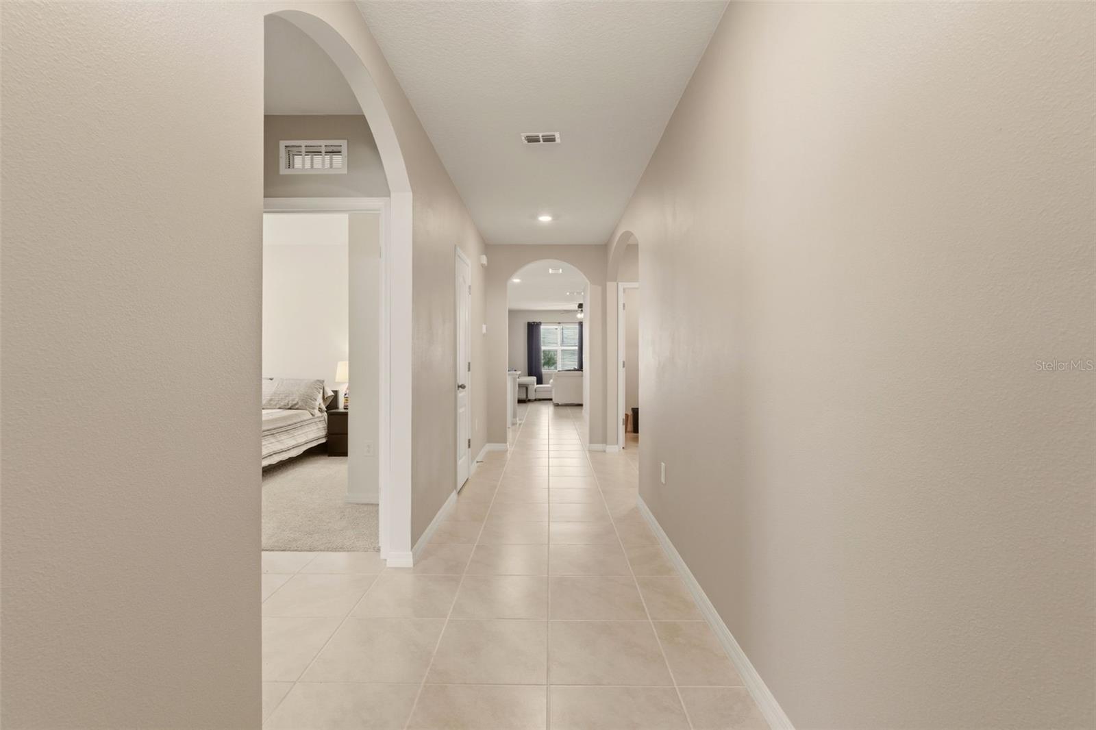 300 WINGED ELM DR, DEBARY, FL, 32713