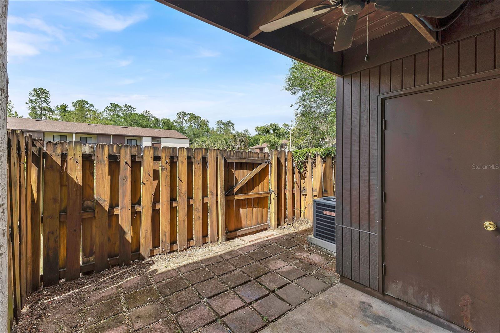 1329 WINDSOR DR, KISSIMMEE, FL, 34741
