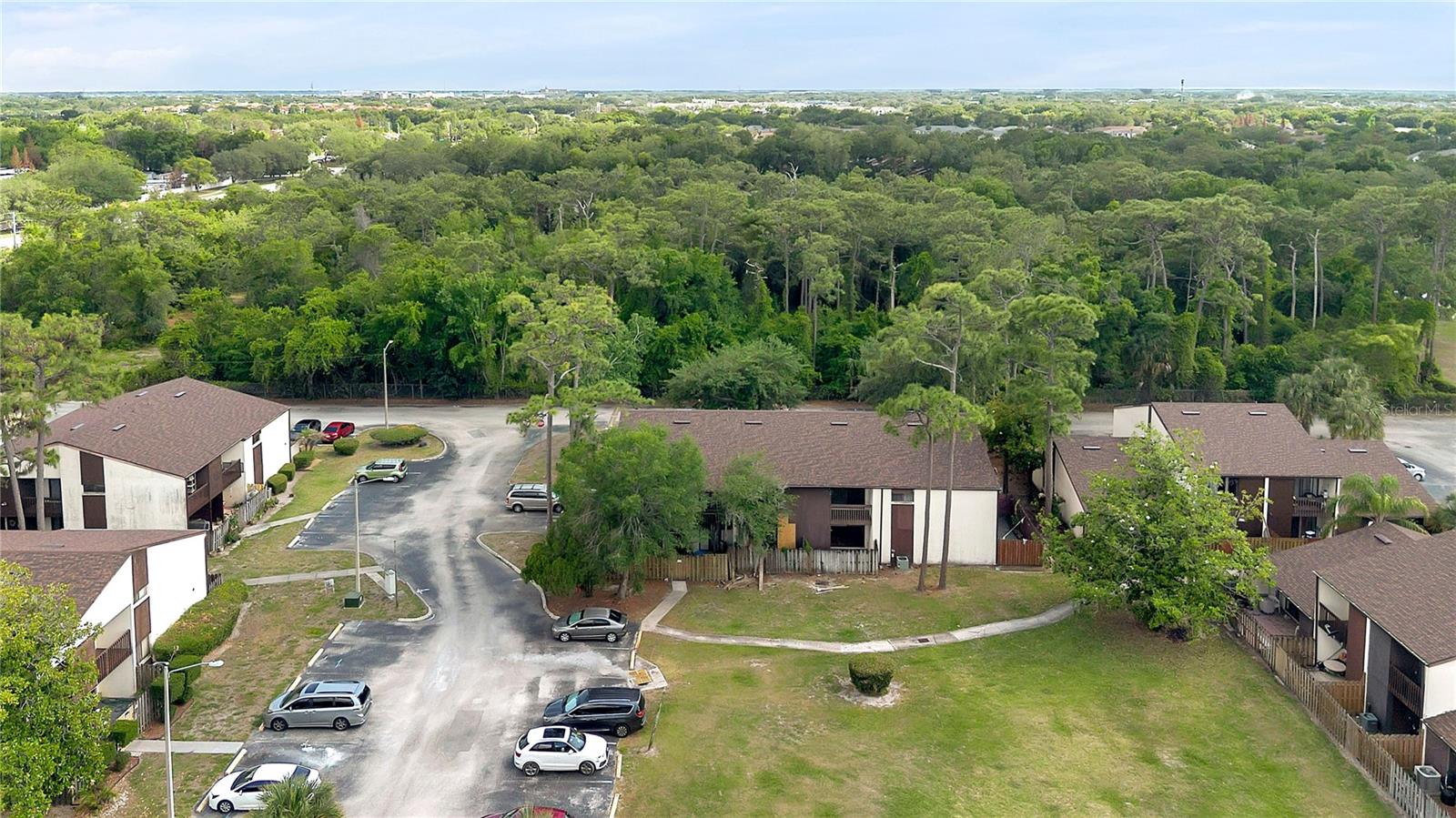 1329 WINDSOR DR, KISSIMMEE, FL, 34741