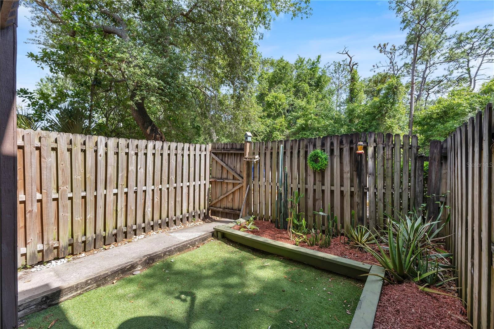 1329 WINDSOR DR, KISSIMMEE, FL, 34741