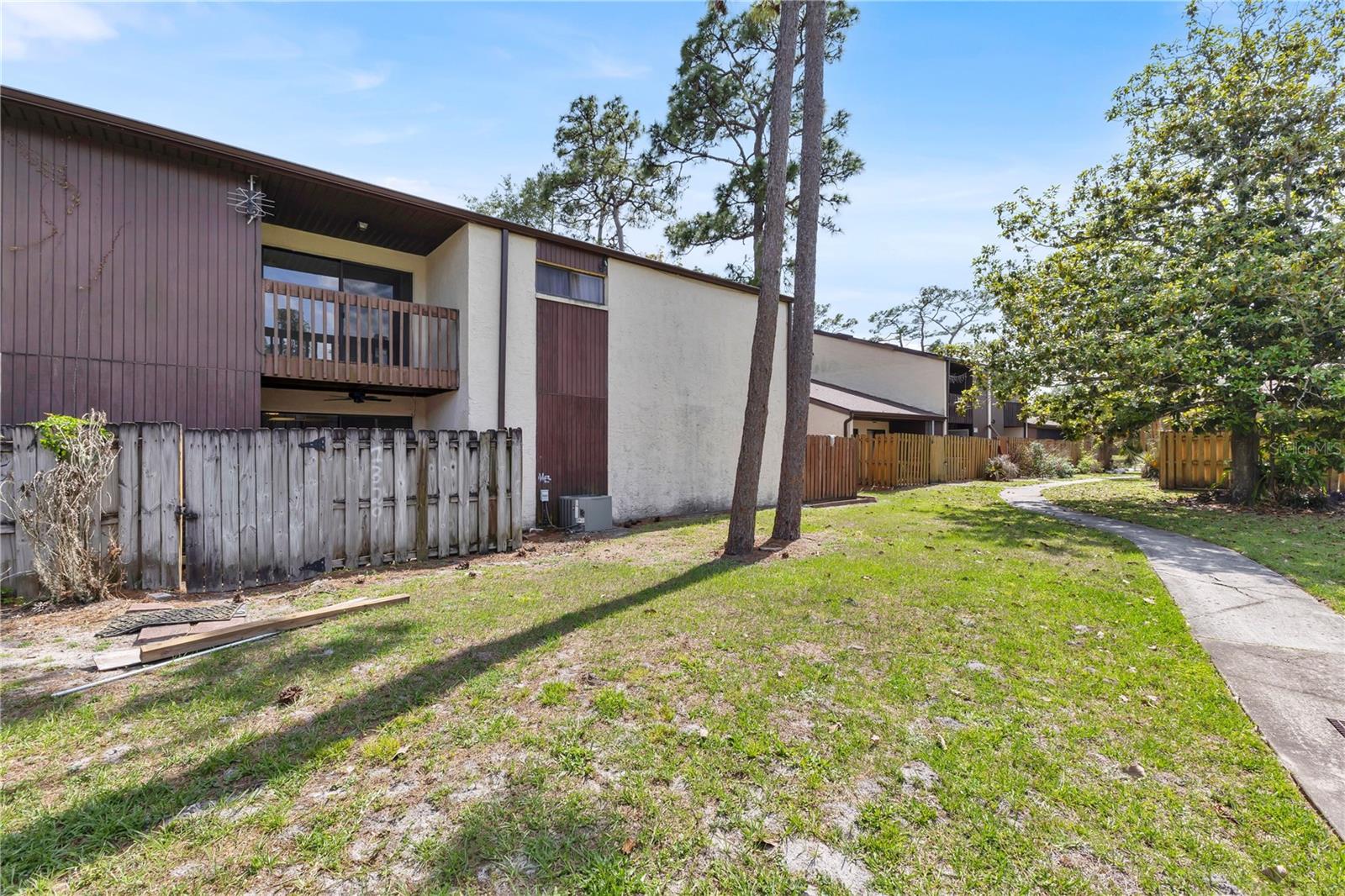 1329 WINDSOR DR, KISSIMMEE, FL, 34741
