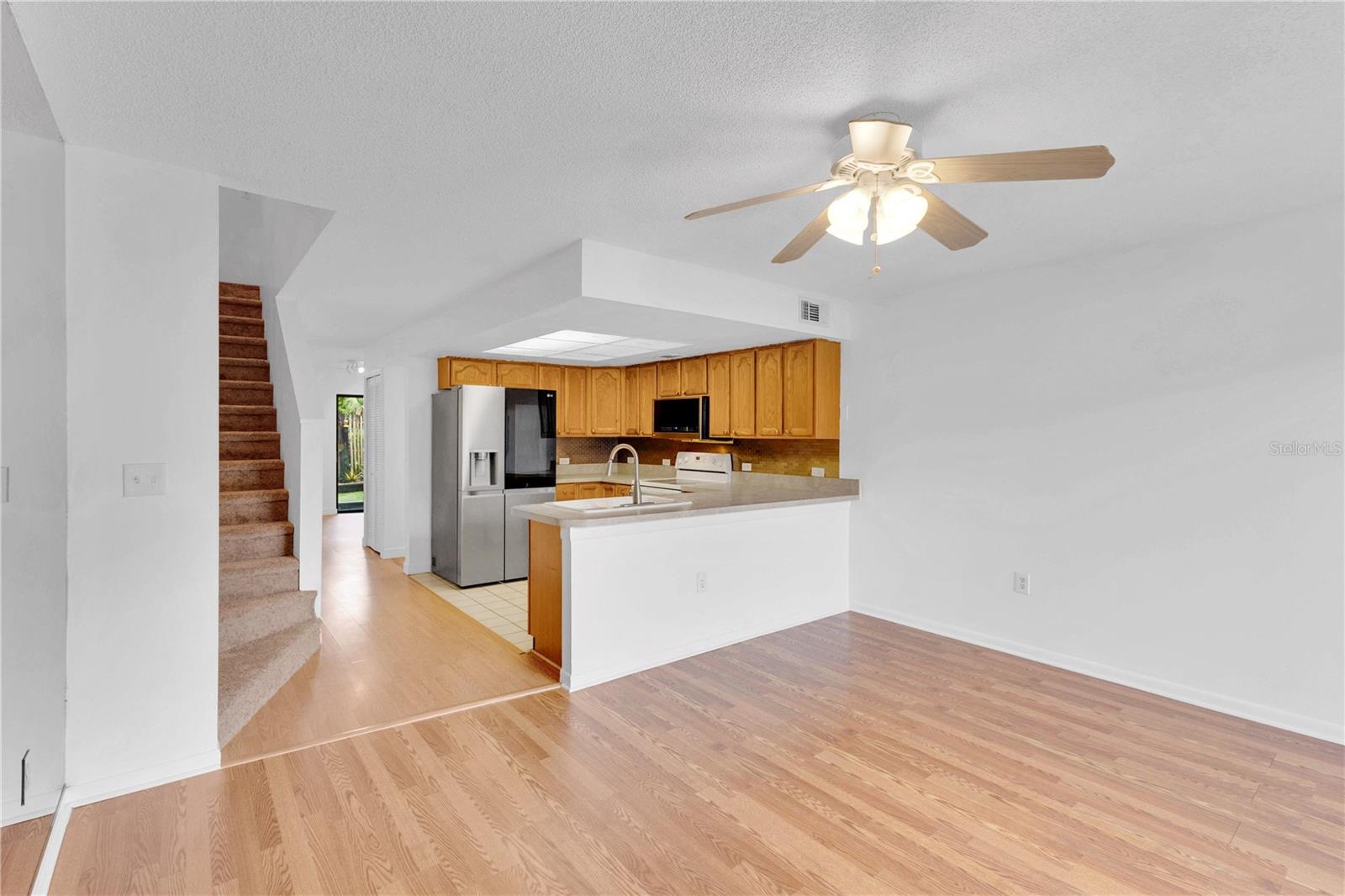 1329 WINDSOR DR, KISSIMMEE, FL, 34741