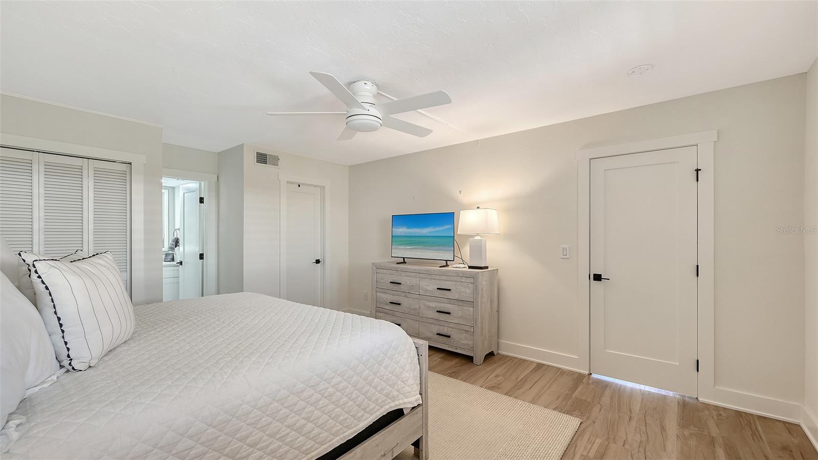 3808 GULF OF MEXICO DR #E112, LONGBOAT KEY, FL, 34228