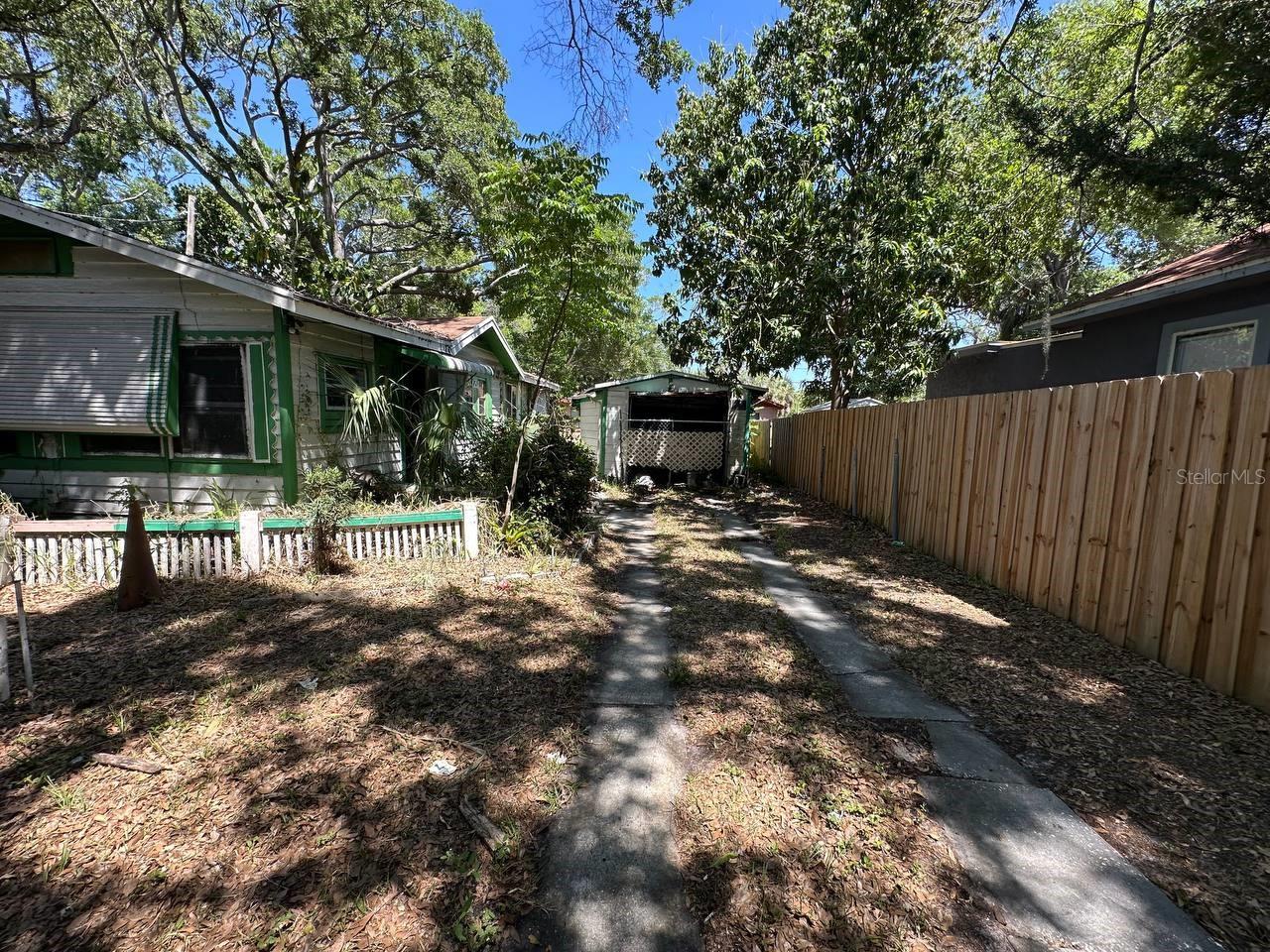2026 SEMINOLE BLVD S, ST PETERSBURG, FL, 33705