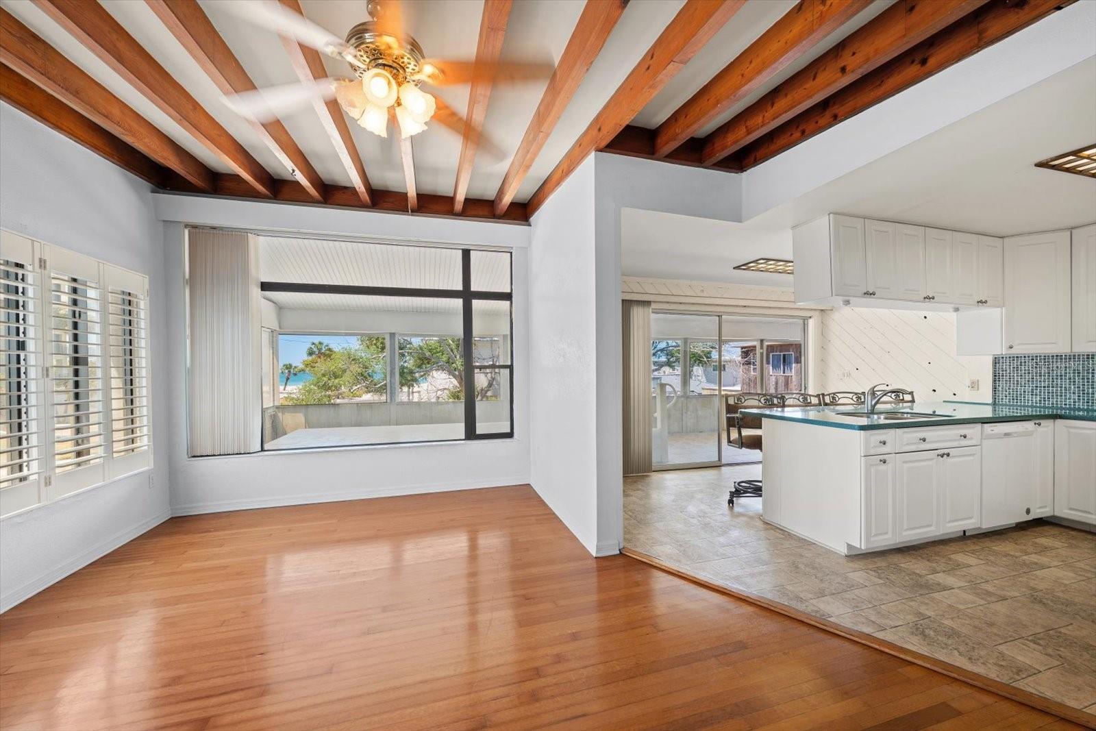 40 77TH AVE, TREASURE ISLAND, FL, 33706