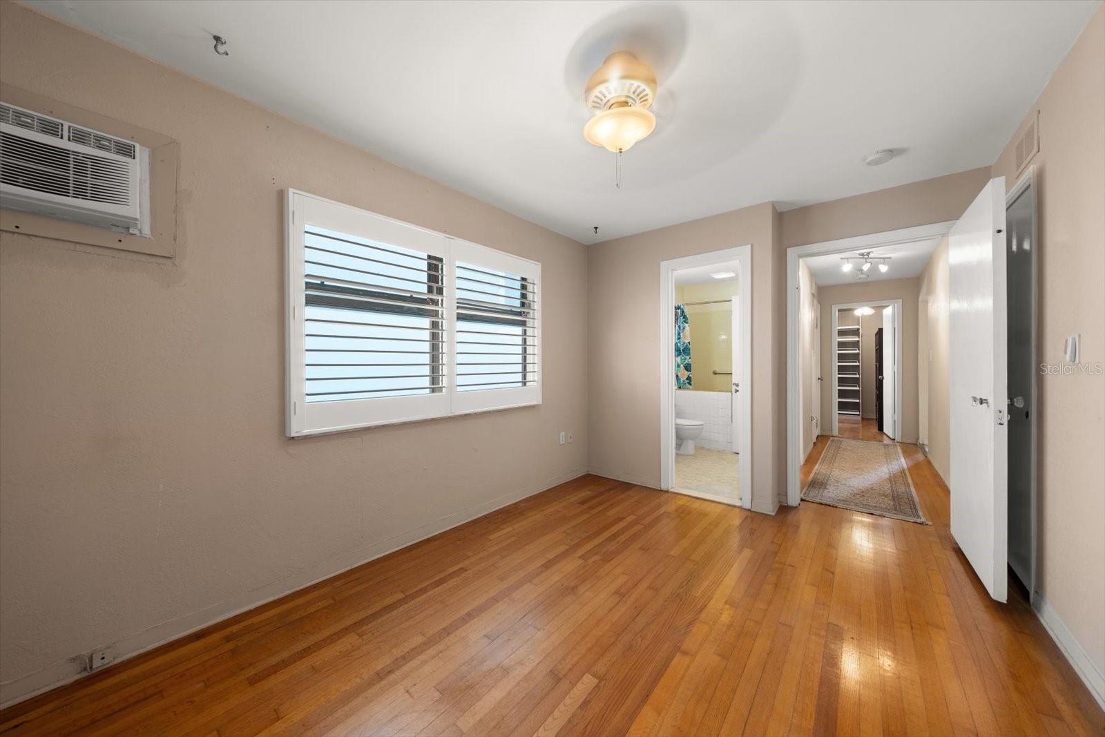 40 77TH AVE, TREASURE ISLAND, FL, 33706
