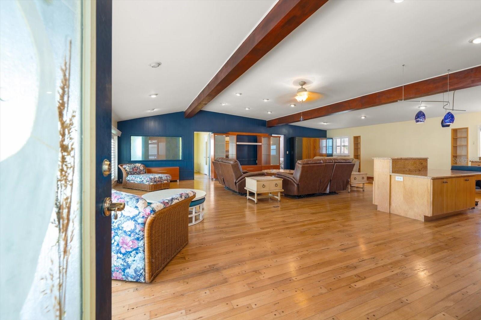 40 77TH AVE, TREASURE ISLAND, FL, 33706