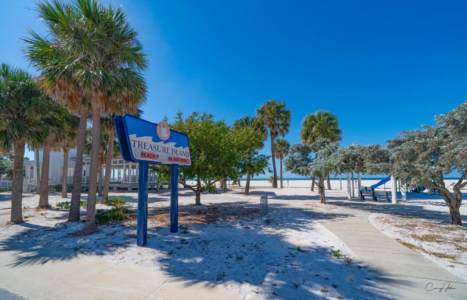 40 77TH AVE, TREASURE ISLAND, FL, 33706