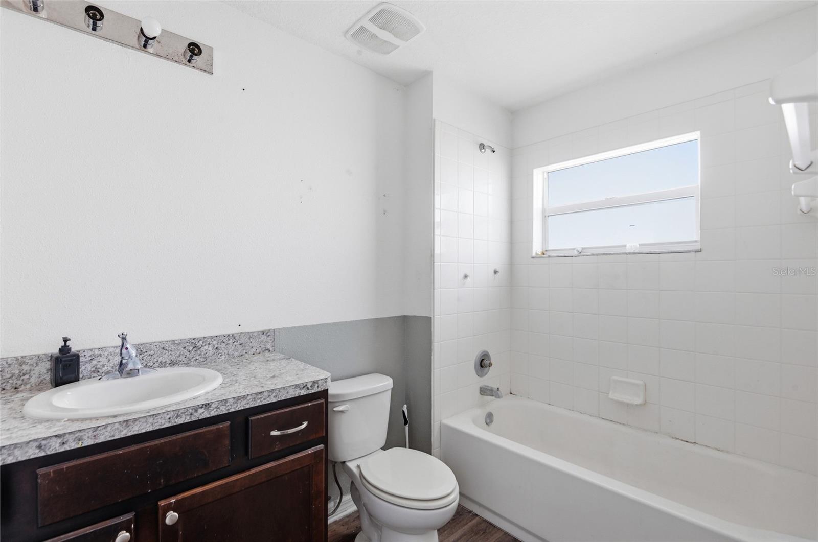 1520 9TH ST SE, RUSKIN, FL, 33570