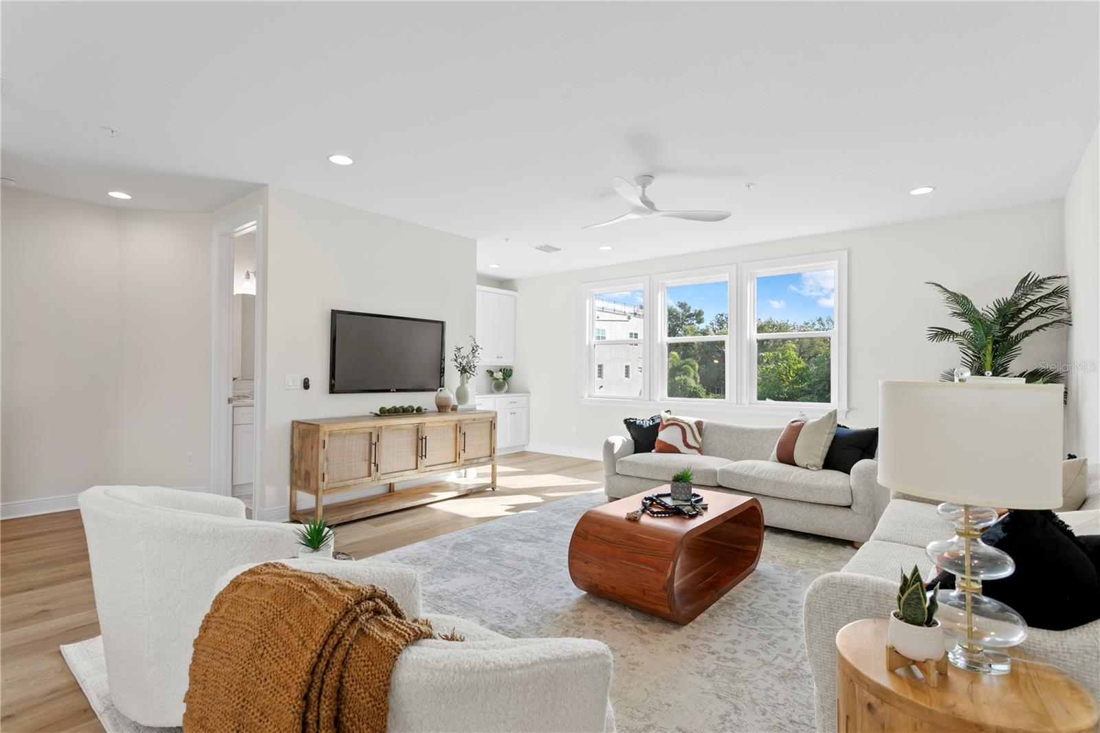 208 W FRANCES AVE #3, TAMPA, FL, 33602