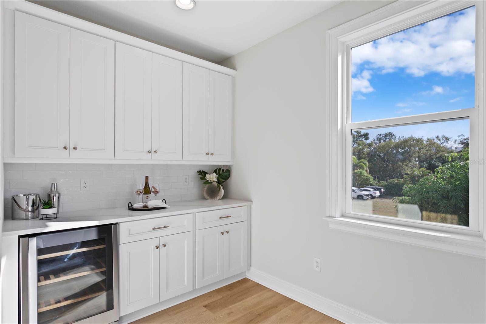 208 W FRANCES AVE #3, TAMPA, FL, 33602