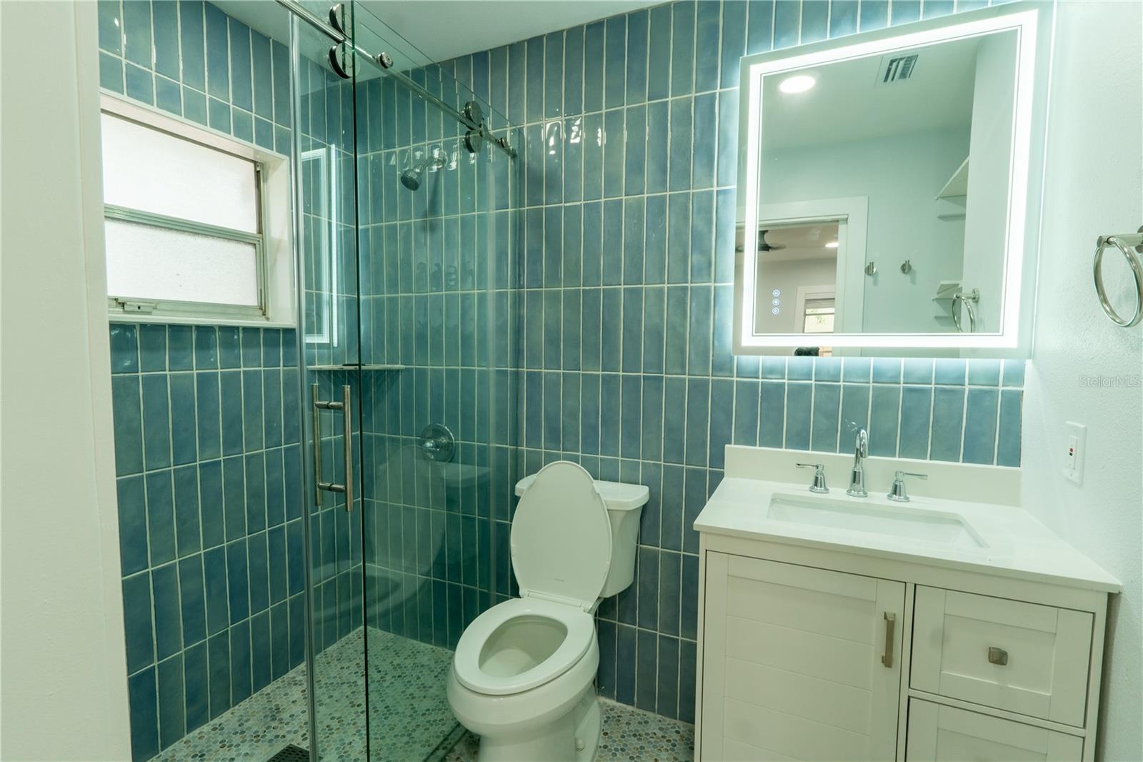4203 FAWN CIR, TAMPA, FL, 33610