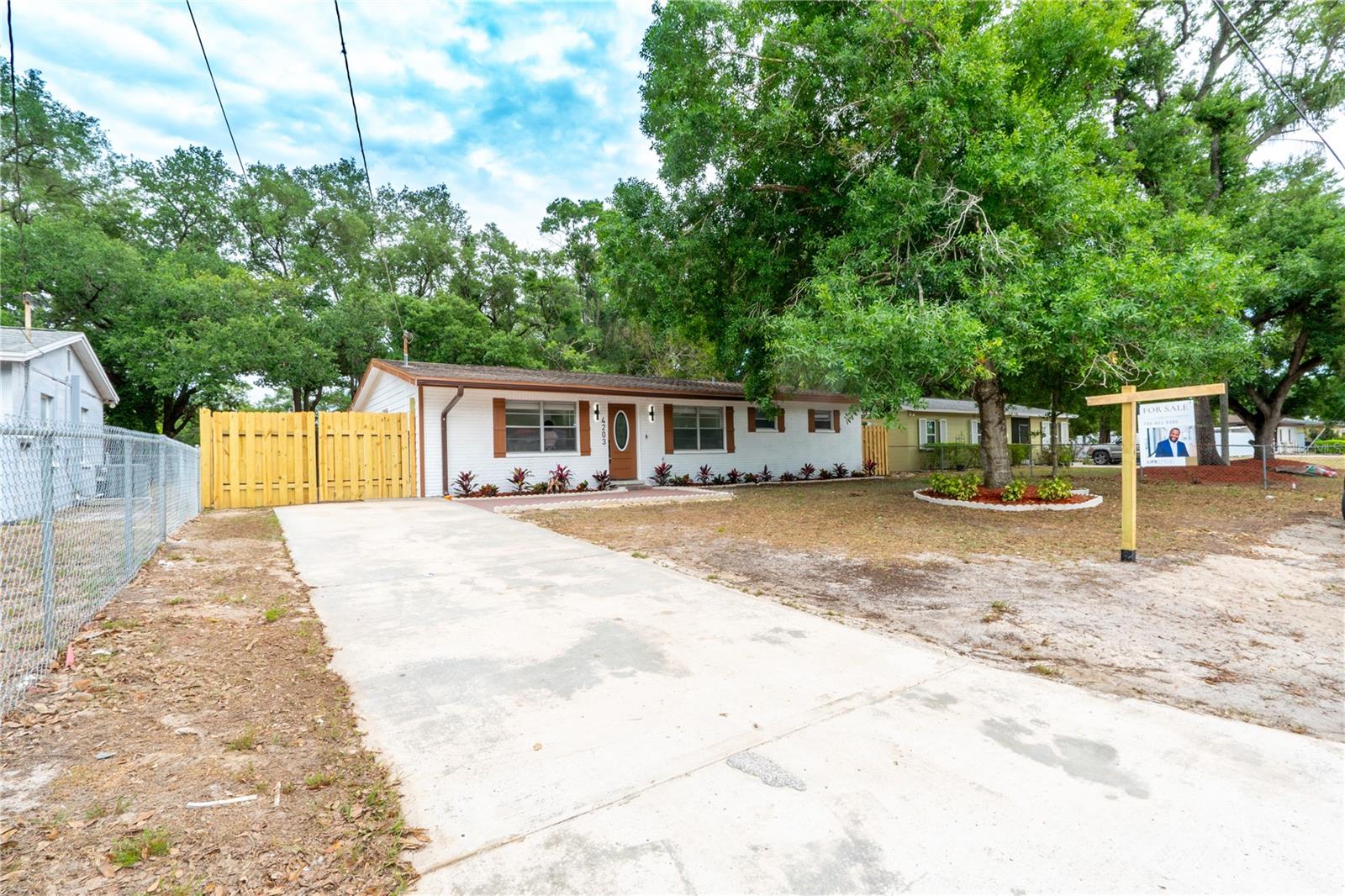 4203 FAWN CIR, TAMPA, FL, 33610