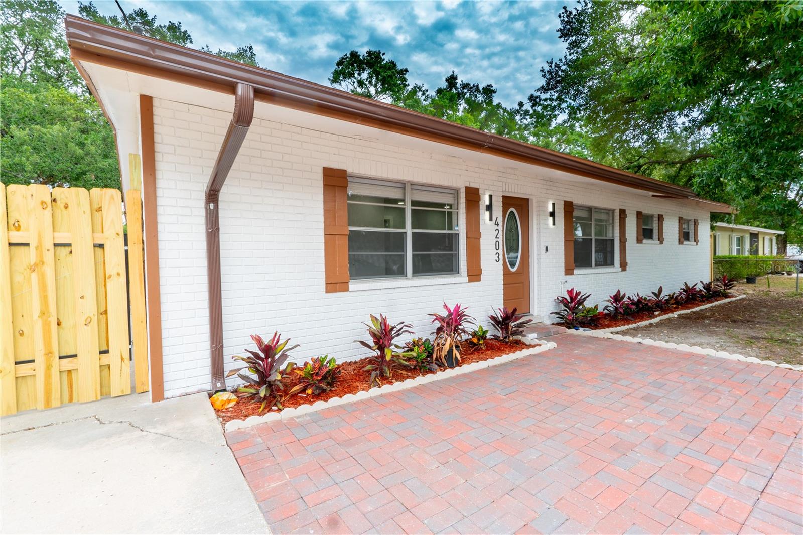4203 FAWN CIR, TAMPA, FL, 33610
