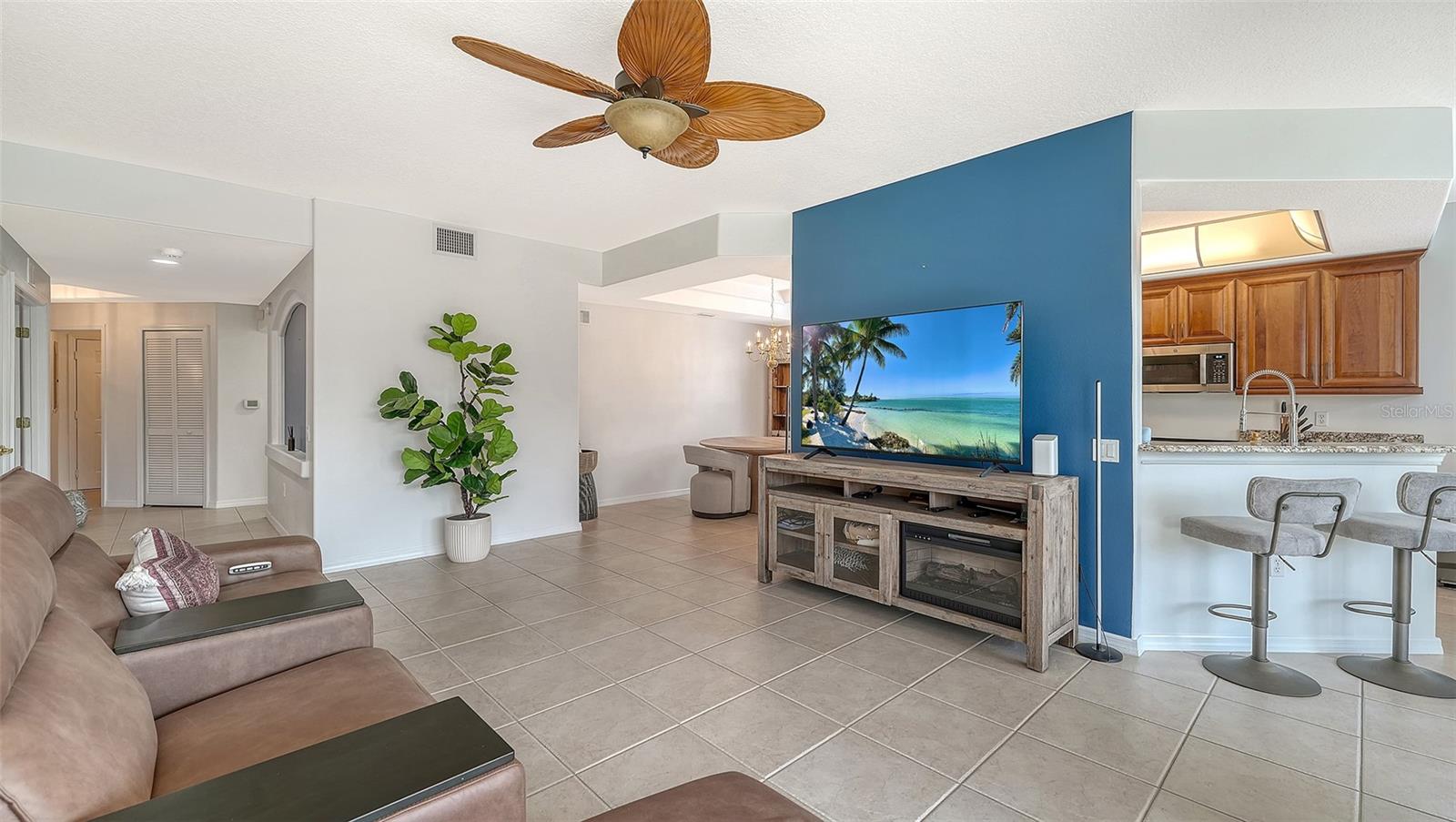 4469 CINNAMON DR #2505, SARASOTA, FL, 34238