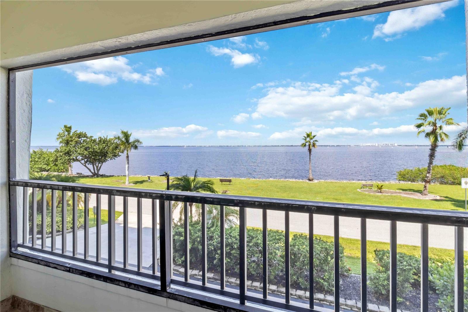 1500 PARK BEACH CIR #2F, PUNTA GORDA, FL, 33950