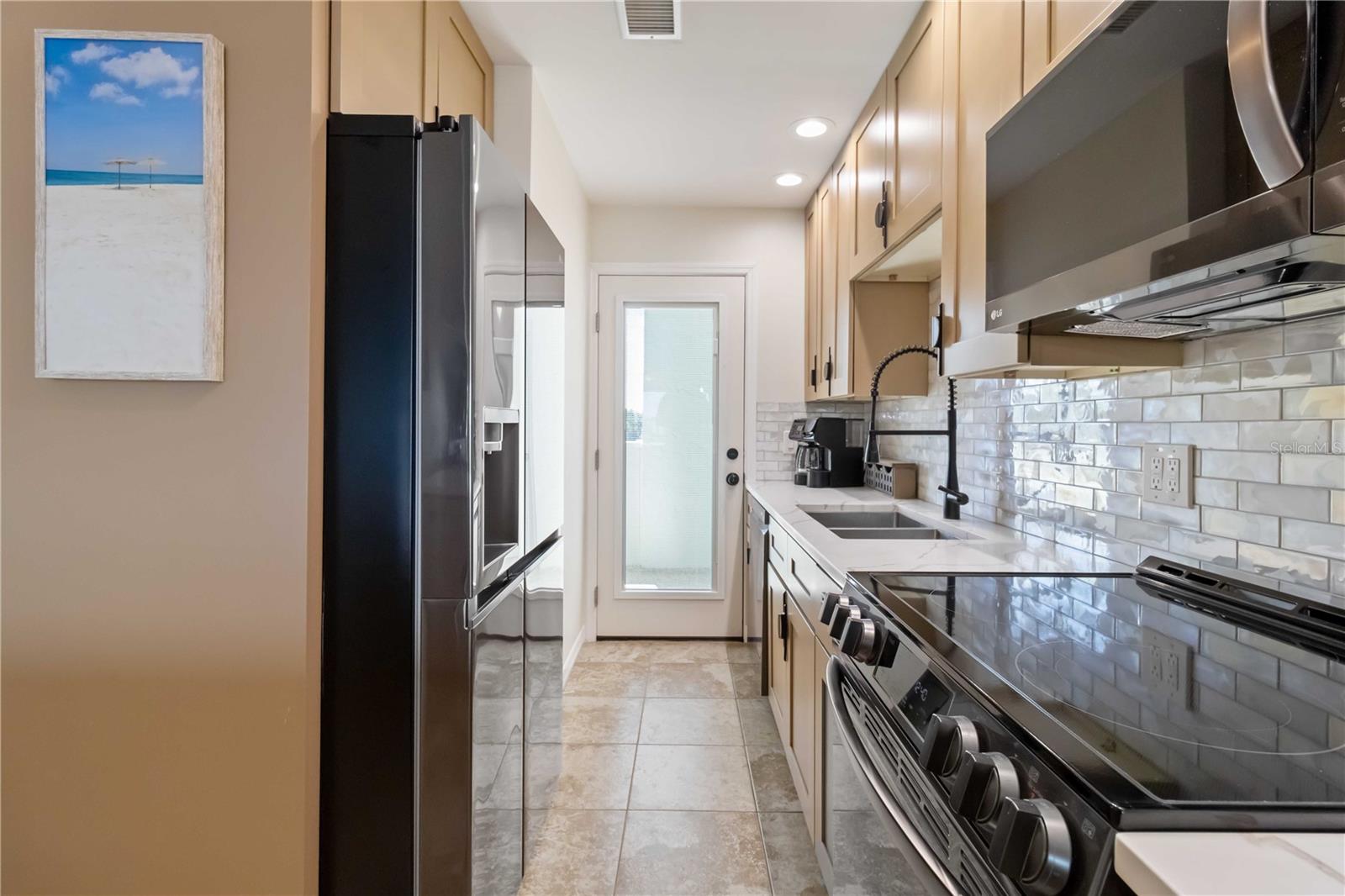 1500 PARK BEACH CIR #2F, PUNTA GORDA, FL, 33950