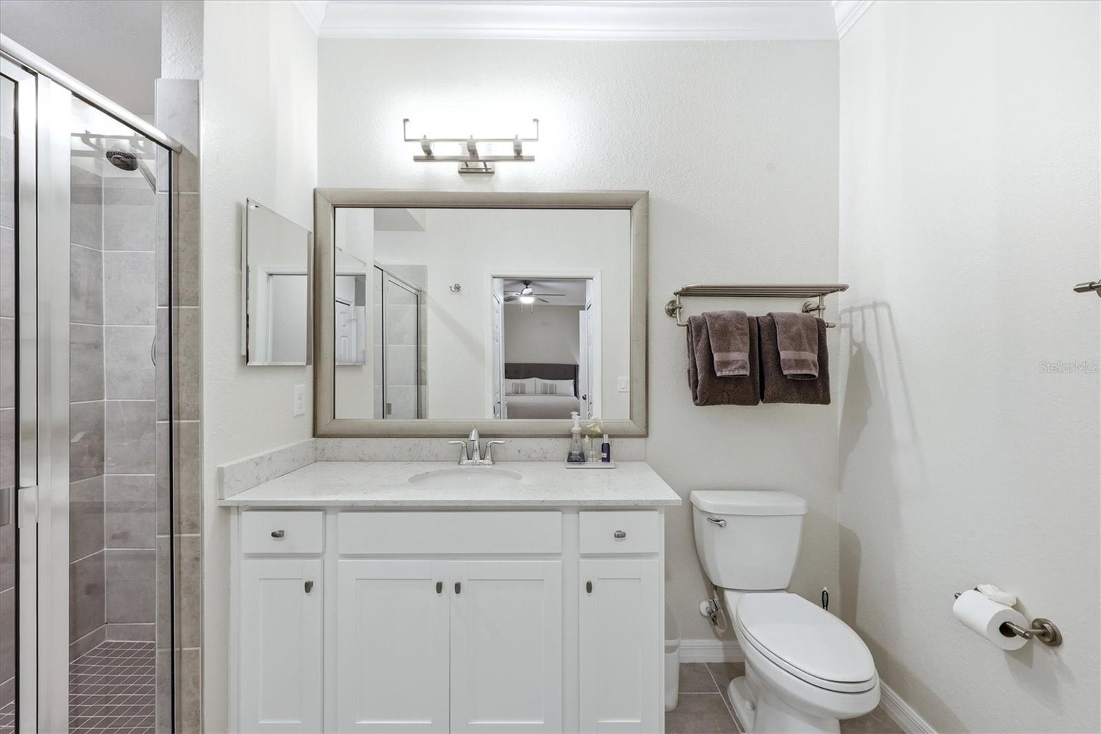 18008 GAWTHROP DR #401, BRADENTON, FL, 34211