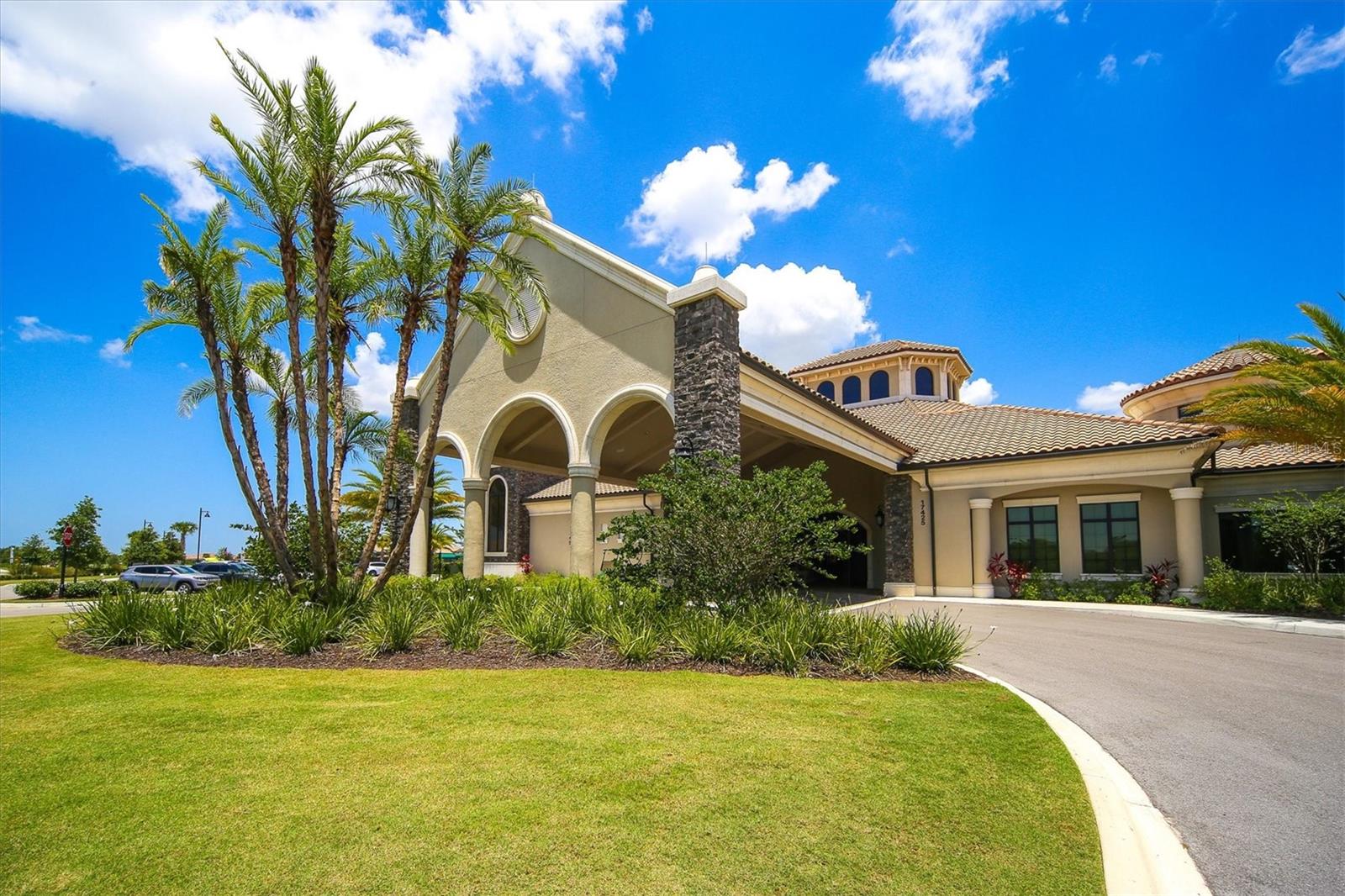 18008 GAWTHROP DR #401, BRADENTON, FL, 34211