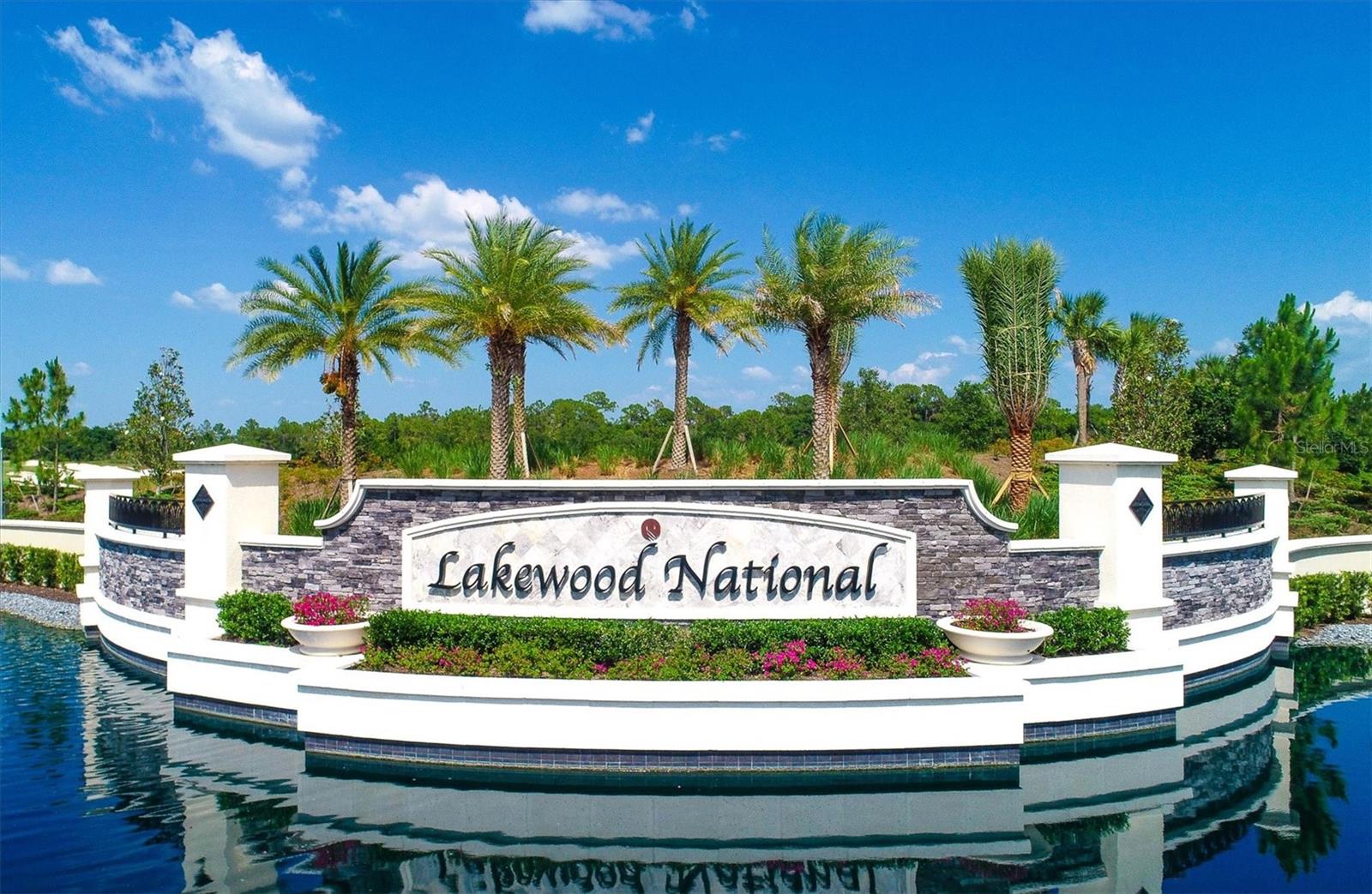 18008 GAWTHROP DR #401, BRADENTON, FL, 34211