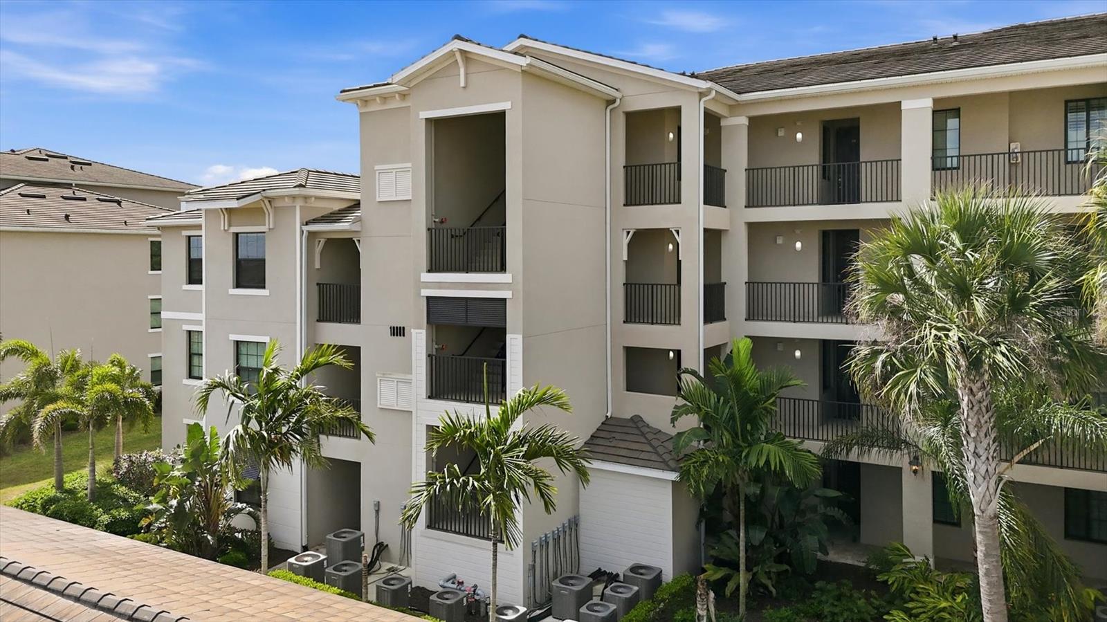 18008 GAWTHROP DR #401, BRADENTON, FL, 34211