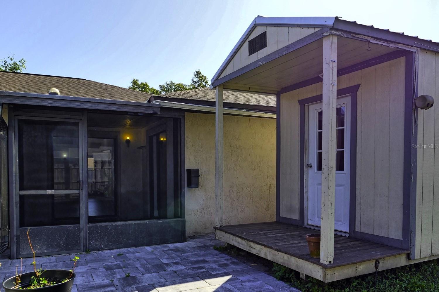 1382 HENDREN DR, ORLANDO, FL, 32807