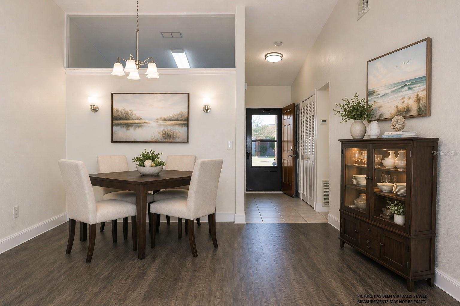 1382 HENDREN DR, ORLANDO, FL, 32807