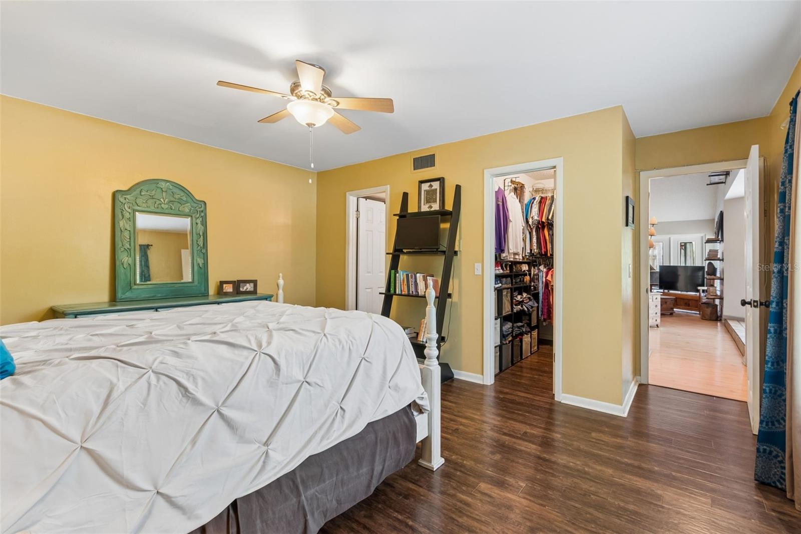 2525 VICTARRA CIR, LUTZ, FL, 33559